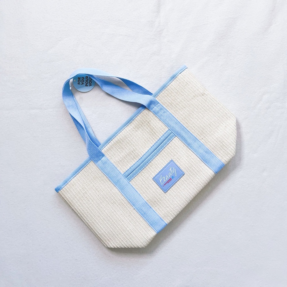 Shoppers Beige Woven Beach Tote Bag Blue Straps Lightweight Vegan Lunch Purse